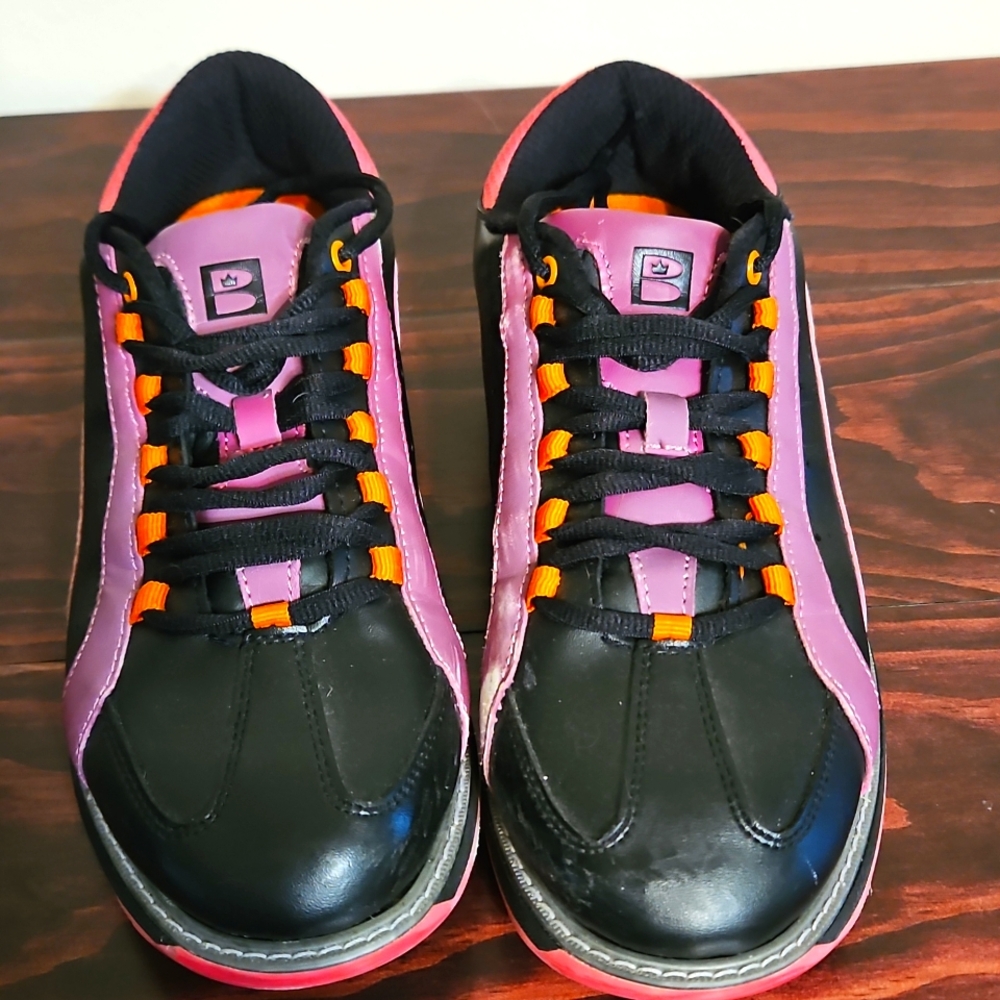 Women’s Size 10 Brunswick Pink, Orange & Black Soft Bowling Shoes